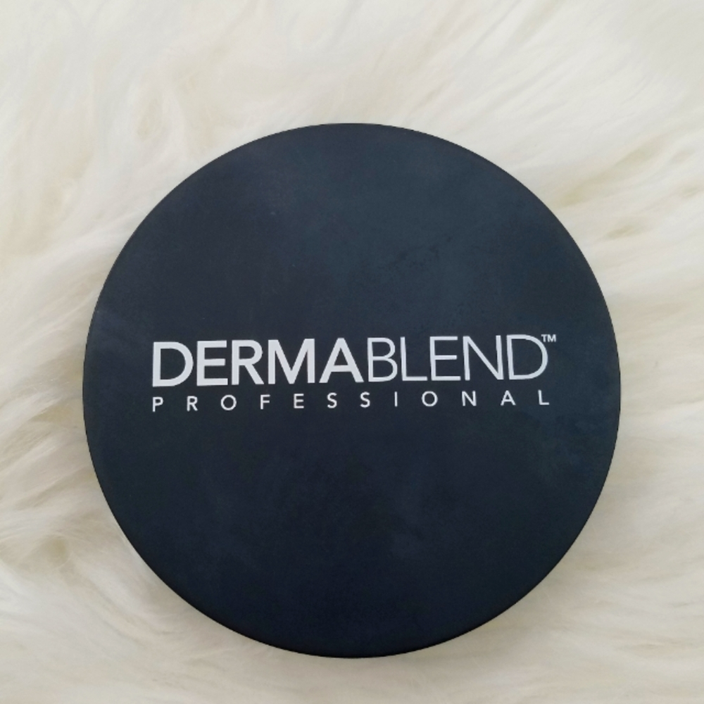 Dermablend Intense Powder Camo. Shade Bronze.